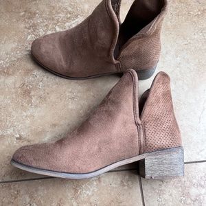 Seven brand suede booties